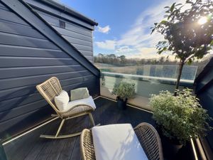 Photo 10- click for photo gallery